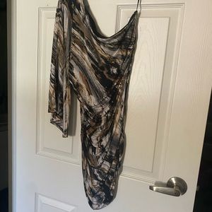 Classy one sleeved dress